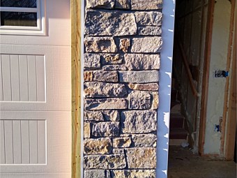 Copper mt ashlar - house facade